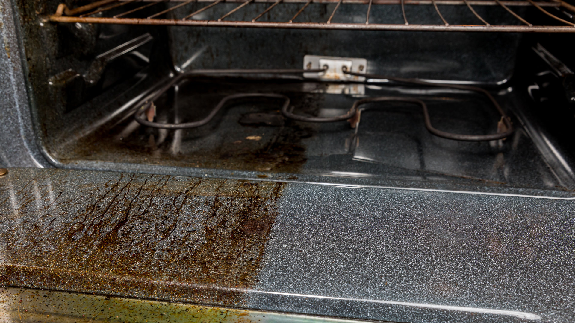 Featured image for “How to Clean a Self-Cleaning Oven in 6 Steps”