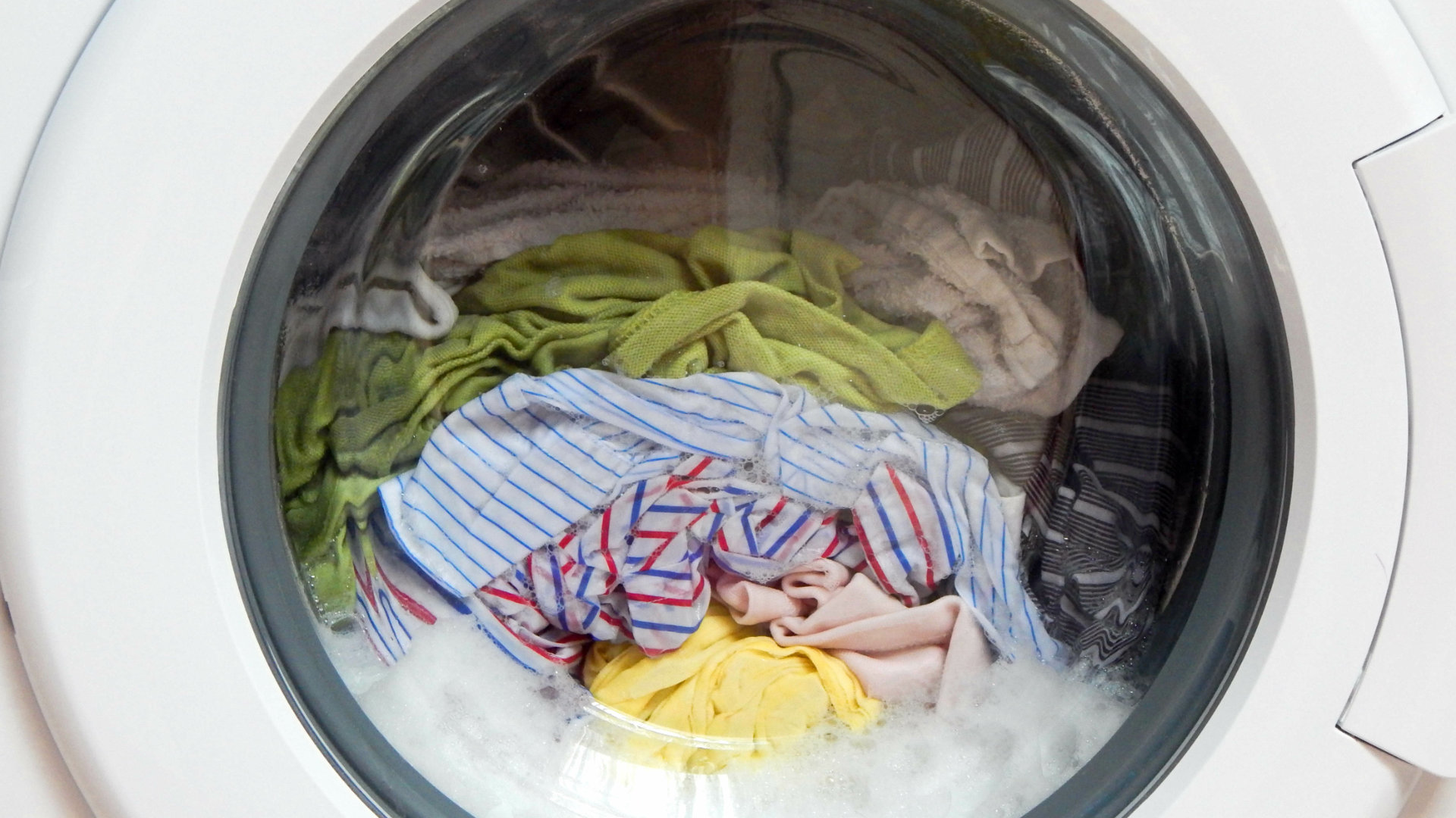 Featured image for “Clothes Still Wet After Spin Cycle? Here’s What to Do”